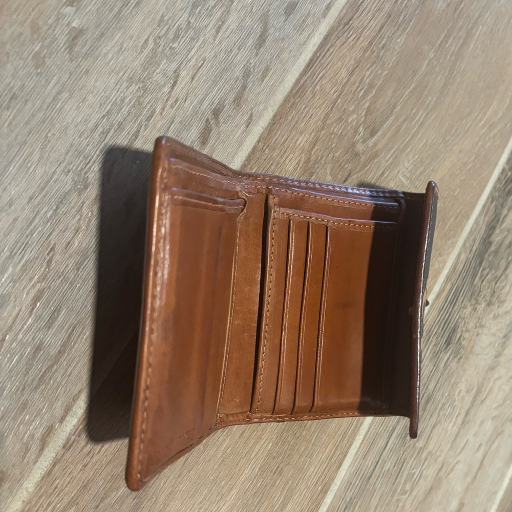 Elegant Brown Monogram Wallet - Picture 3 of 3
